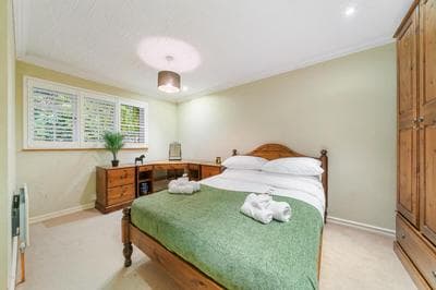 London Bridge Classic Stay