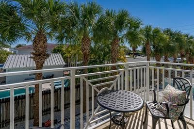 The Bonita Paddle w/ Balcony & Amenities