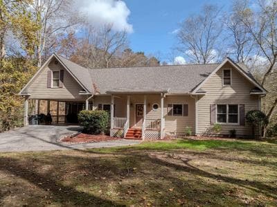 Waterfront Getaway:Hot Tub Fire Pit Near Ellijay