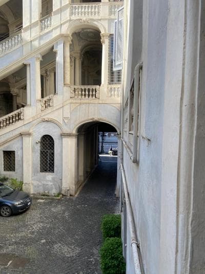 Piazza Farnese loft