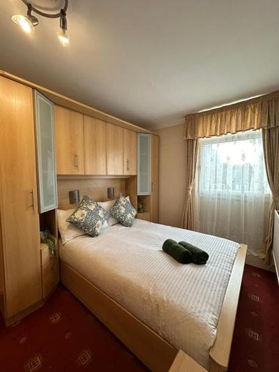 3 Bedroom flat in Shoreditch, Central London