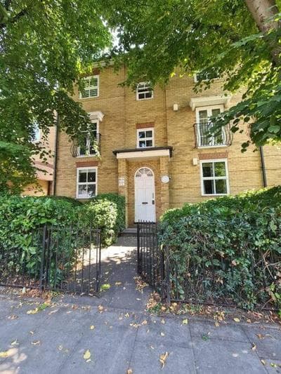 Beautiful 1BD flat near Shoreditch