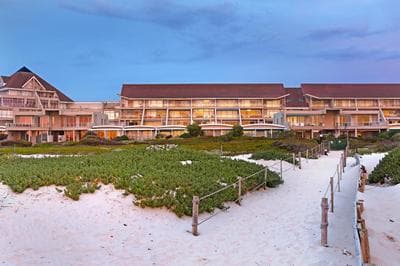 Dolphin Beach E5
