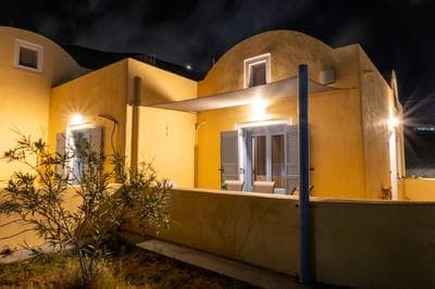 Villa Divina Private Traditional House