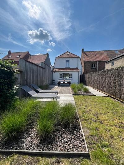 Magique 31 - Luxeverblijf met tuin & parking