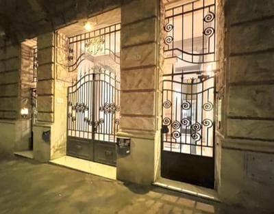 E37CharmingRooms&BalconyGarden