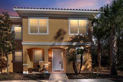 Comfortable 3BdrmsPrivate Hot TubClose to Disney