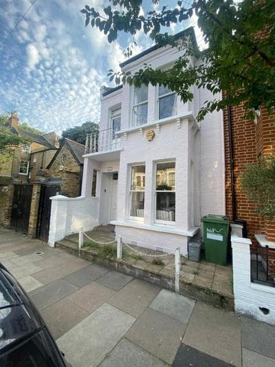Cosy House in Parsons Green
