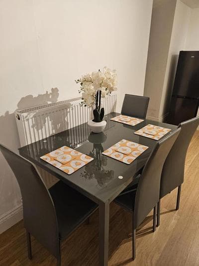 Spacious 2 bedroom in Woolwich 15 minutes to 02