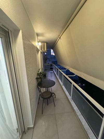 Urban Noir Escape, Neos Kosmos Chic Stay