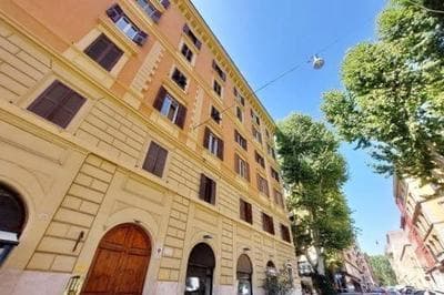 Monti piano terra particolare