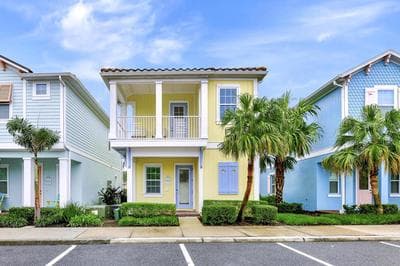 Lively Cottage With Hot Tub Near Disney With Margaritaville Resort & Island H2O Access - 8030Su
