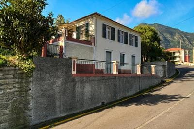 Casa do Pinheiro I, a Home in Madeira