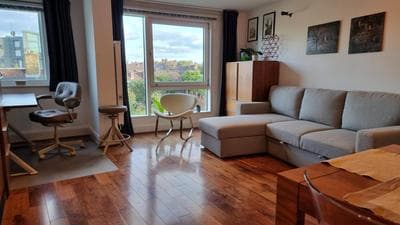 London Bridge spacious apartment