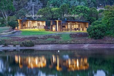 Artisan Koorabin - Lakeside Luxe Retreat next to Spa