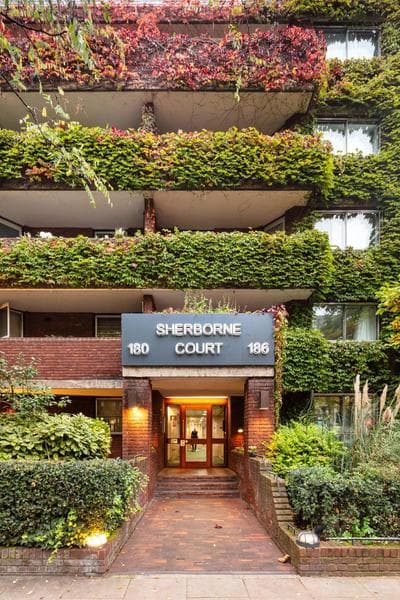 ' Kensington Air Conditioned One Bed Apartment '