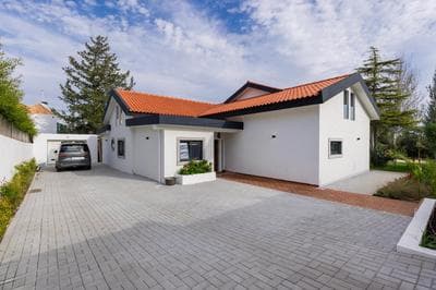 Luxury Summer Villa in Estoril