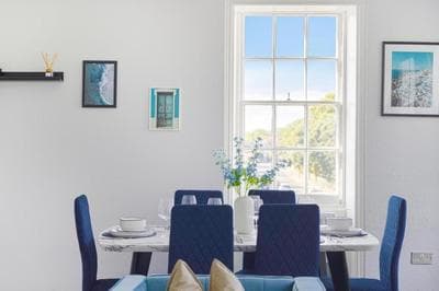 Fantastic Apartments By LiveStay Short Lets & Serviced Accommodation London, Chiswick With Free Parking
