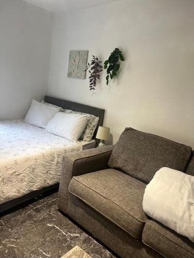 Cosy one bed studio apartment