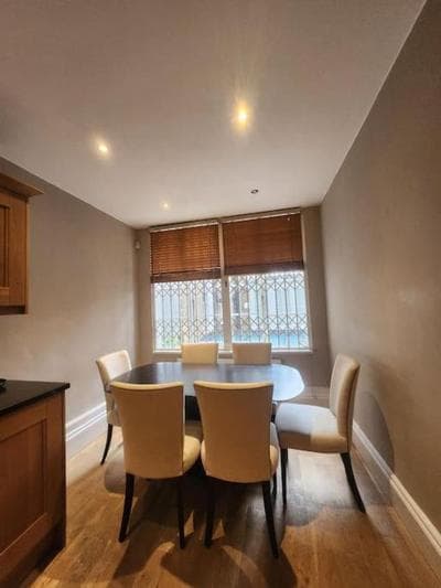 5 bedrooms house in Chelsea