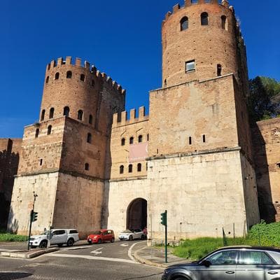 Giovanni Home Porta Metronia