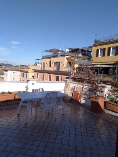 Magic Trastevere suite on roof terrace