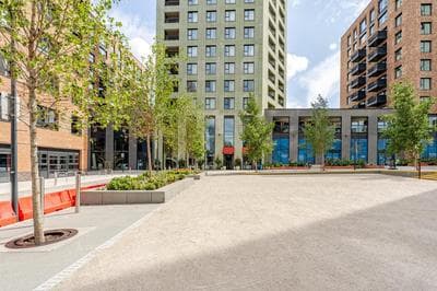 Luxurious Riverside Penthouse - Next to Stratford Olympic Park, O2 and Westfield
