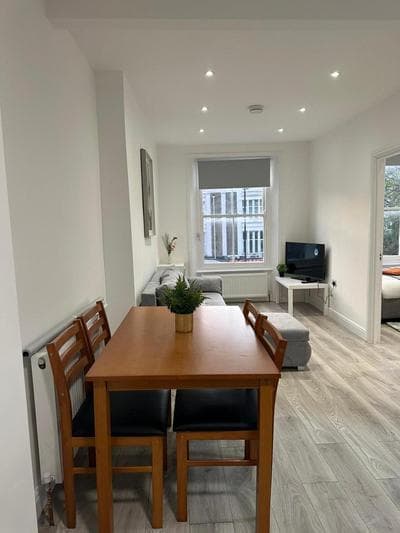 Modern luxurious 1 bed apartment in King's Cross