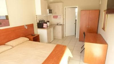 Summit Guest House