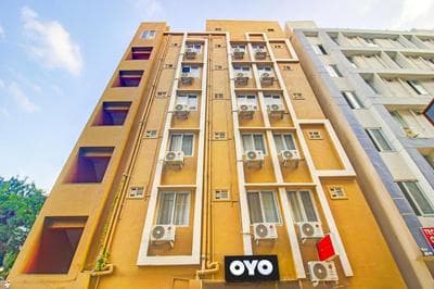 FabHotel Jaswitha Grand