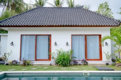Villa Saphira Selong Belanak