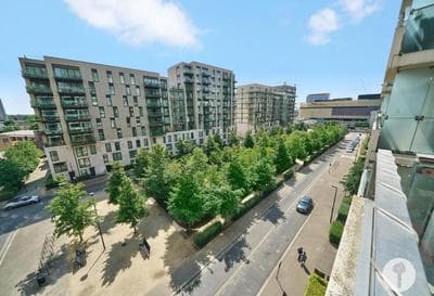 Amazing 2 Bedroom flat in E20