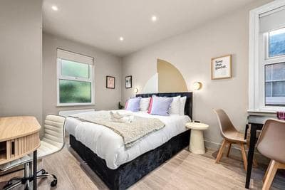 Boutique Studio Sanctuary with Bespoke Kitchenette