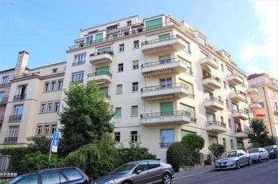 500 meters from the train station