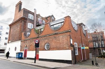Bartlett House with Terrace