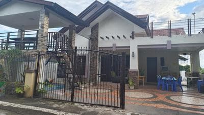 Marc & Net Family Home