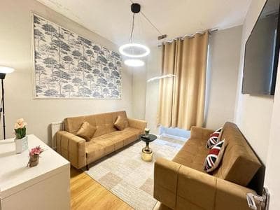 Beautiful Family Apartment In London