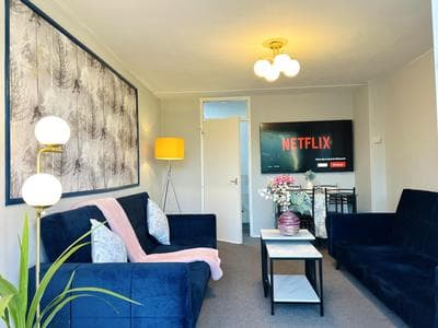 K London Central Service Apartment