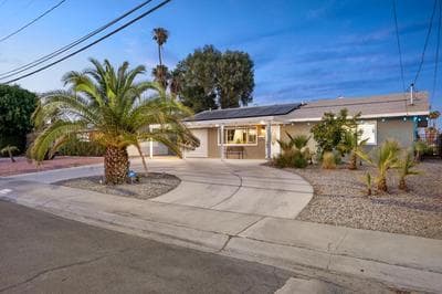 Golf View @ PD Country Club 3Bd2BGolf Front