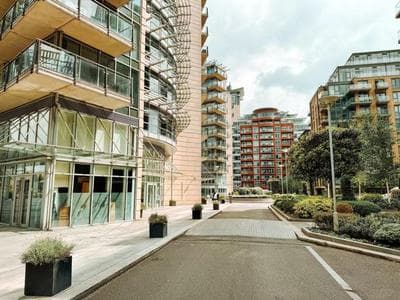 LondonAprt Sleeps6 Gym WaterFront Wifi