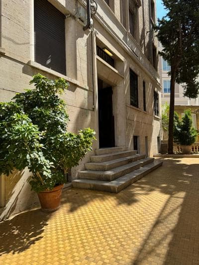 Elegante appartamento con terrazzo