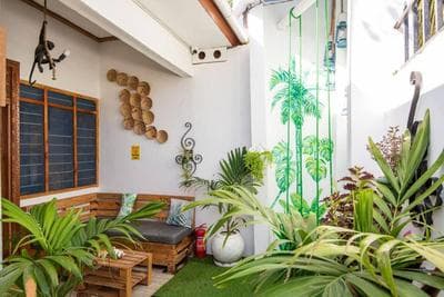 Kiamboni House