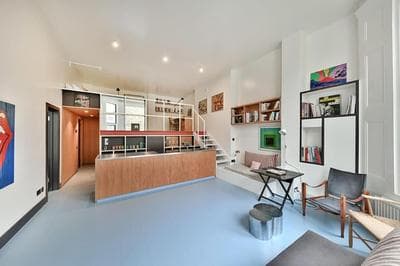 Beautiful trendy apartment sleeps 4