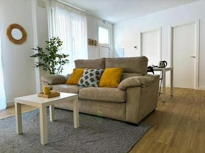 Beautiful apartment in Puente de Vallecas - Atocha