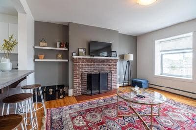 Beautiful & Spacious Apt AC, Unit 1
