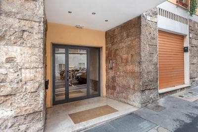 Vatican Easy Access 3 BDR Metro A Airport Link