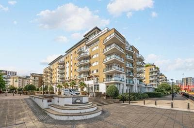 Anchor Penthouse Retreat in London Battersea