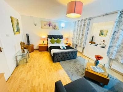 Studio Apartment In Paddington