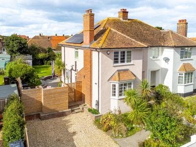 Westcliff by Big Skies Cottages
