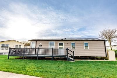 2Bed Whitley Bay Home - Free Parking, Close to beach & St Mary's Lighthouse